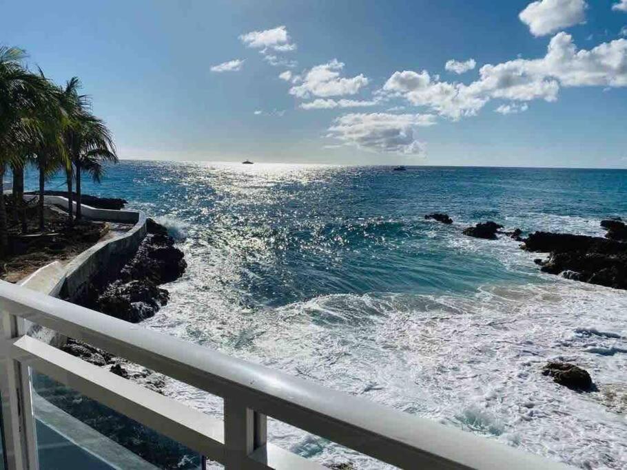 Maho Beach House - Luxe 1-Bedroom - Ocean View المظهر الخارجي الصورة
